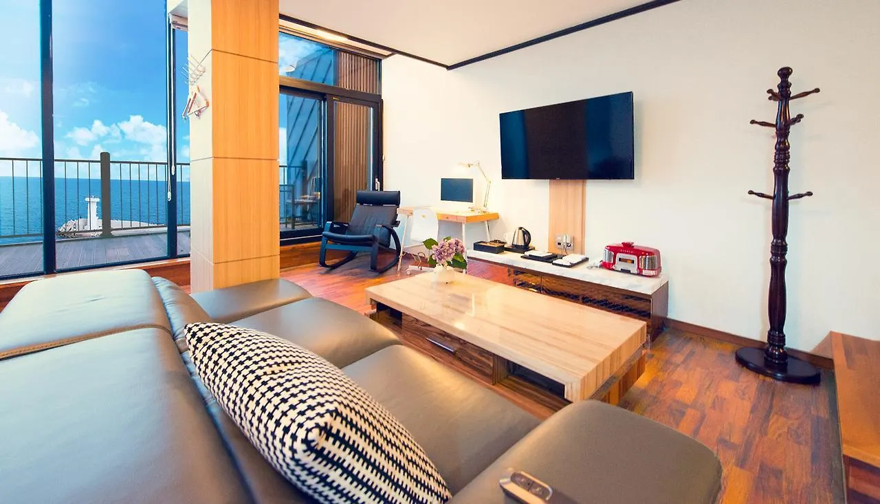 Hotell Sun & Moon Poolvilla Busan Sydkorea